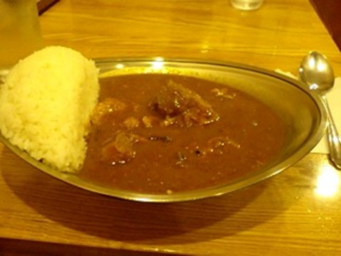 カレーのプーさん（ポークカレー普通盛り）